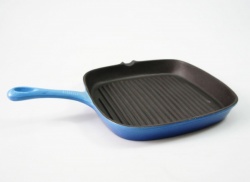 Cast Iron Skillet Pan with 7 Indents (65mm) - Perfect for Eggs and Blini Pancakes[1]
