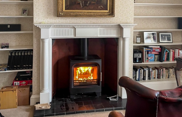 Charlton & Jenrick PureVision Countryman 5 Wide BLACK Multi fuel Stove
